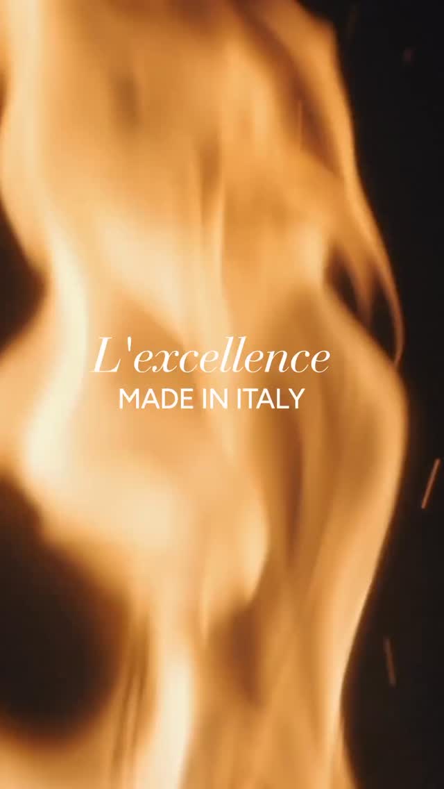 i La chaleur @mez.france ne se limite pas à ce que l’on ressent : c’est aussi une question de qualité, d’attention aux détails et de recherche constante pour proposer des produits toujours meilleurs.
MCZ associe design raffiné, technologies innovantes et matériaux sélectionnés pour créer des poêles, cheminées et inserts durables, aux performances élevées, tout en réduisant la consommation et les émissions
Une excchence made in mary, niche de savotottre et d anisanal, out transtone la chaseur ch un ventible
plaisir pour la maison.
«- Venez la découvrir en showroom !