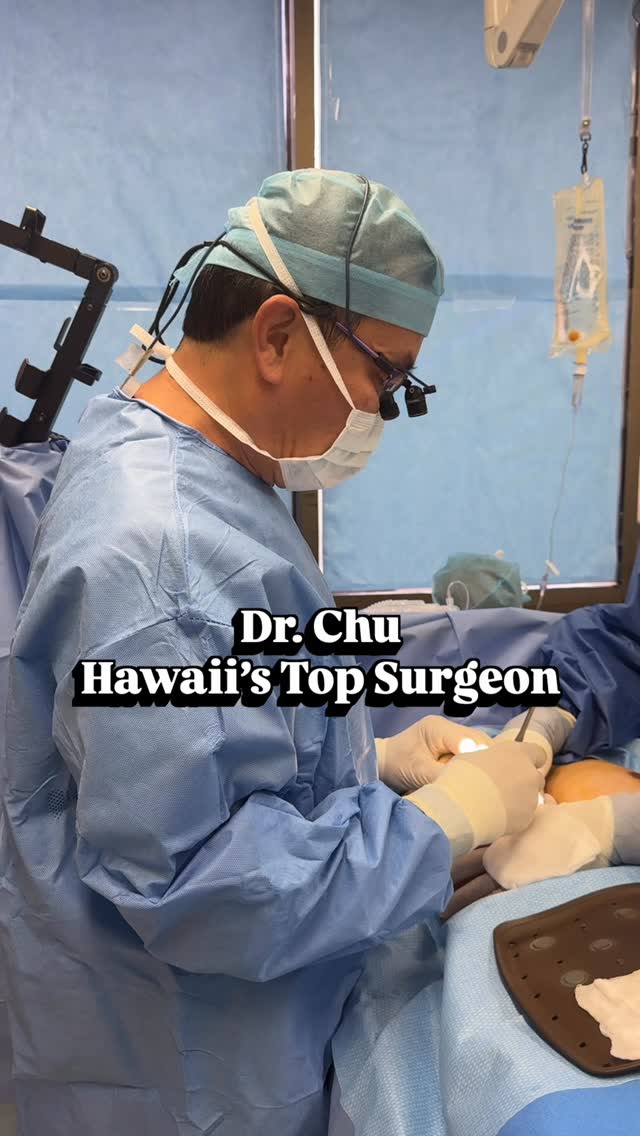 Precision. Experience. Results.
A look inside the operating room as Dr. Chu performs a breast augmentation—customized to each patient’s anatomy and goals for natural, beautiful outcomes. With over 30 years of experience, you’re in expert hands every step of the way.
👉 Book your private consultation today and take the first step toward feeling confident in your body. 808-524-1551
.
.
.
#HawaiiPlasticSurgery #BoardCertifiedSurgeon #AestheticEnhancement #NaturalLookingResults #Drbenchu