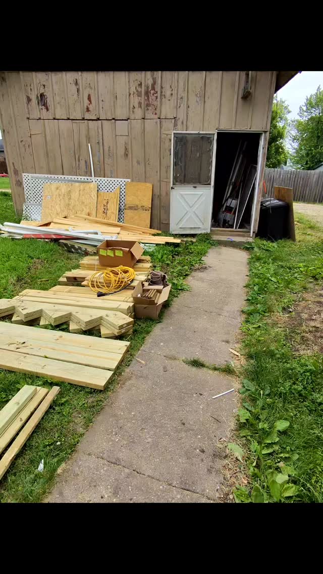 🔥Starting a new deck & restoring the basement entry 🔨
Old structure → solid foundation.
This is just the beginning 💪
#deckbuilding #newdeck #basemententry #basementstairs #remodeling #constructionlife #contractorlife #homeimprovement #homerenovation #framing #demolition #beforeandafter #woodworking #outdoorliving #phoenixgroup