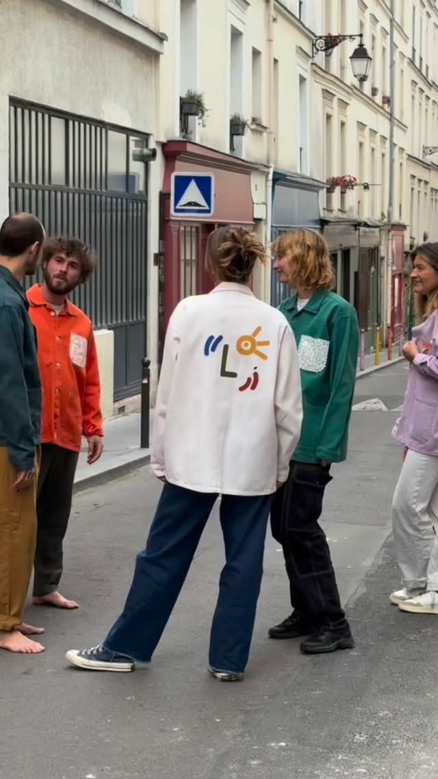 Souvenir d’un super shooting !
C’est toujours les soldes sur
www.ombelineshop.fr
#summerneed #ombeline___________ #bleudetravail #fashion #fashionweek