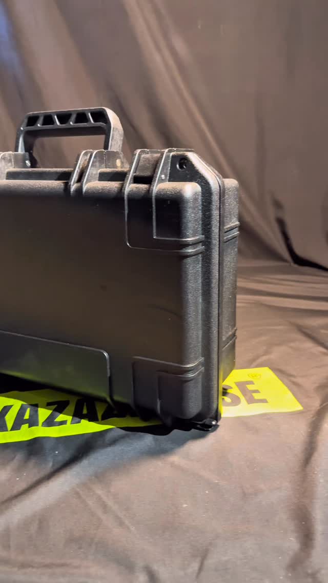 🔥 Zippo & Dupont Koleksiyon Çantası
Koleksiyonlar sergilenir.
Değerli olan korunur.
Özel iç kesim, sert dış yapı ve premium detaylarla
Zippo & Dupont çakmaklarınız için tasarlandı.
Bu bir çanta değil,
koleksiyon standardı.
#kazazicase #hardcase #zippo #dupont #koleksiyonçantası premiumcase luxurycase özelüretim