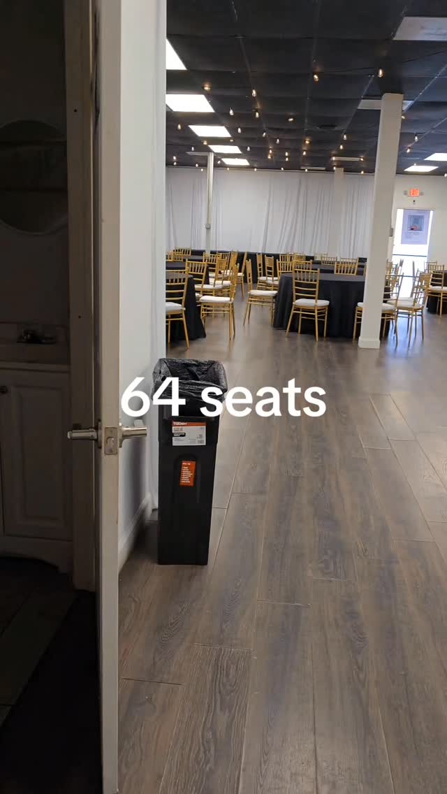 64 seats in this walk-through. Book online at www.ujimasocials.com
945.343.3124
#oakcliffeventspace #eventspace #dallasevents
