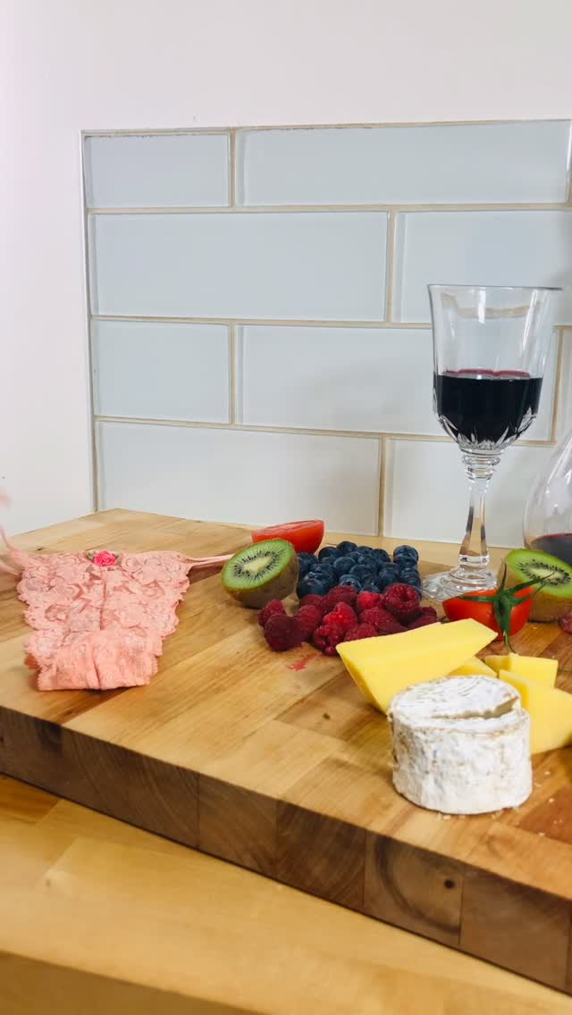 Indulge in the best kind of self love and care….“A trace of lace “ thong panty. Buy Online or Instore. OR Book a Lingerie sewing class and make your own!
-
Comment below “TRACE”
-
#lingerielashes #sewingclasses #customlingerie #napavalley #bespoke