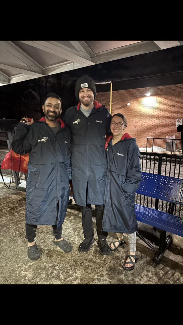 Looking good and staying warm for a pre dawn swim in their #TEAMP3 Parkas
@sdludlow @hannah_ludlow1 @lovellm
Photo credit @aclaurit
It takes real commitment (and a great support crew) to drag yourself out of bed and make it to the pool in single digit temps before the sun is up.
Great work you four!
#TEAMP3
#P3Fitness