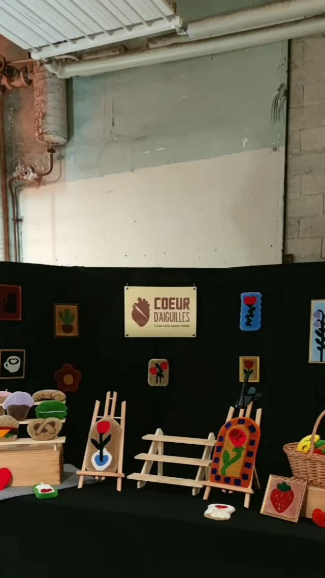 Ce 17 et 18 janvier 2026, c'était le MFF#3 et comme à chaque édition, c'était le 🔥 !
2 jour de graille intensive, de sons, de belles rencontres et discussions avec de supers artistes @nounta.poukl , @madamebanane68 , @flu_ffyshop , @studio.2920 et tous les autres 😍
Et mon premier tufting en live !
Merci au @mulhouse.foodfestival pour tout !
crédit photo : @onecommulhouse et @desinstantsdebonheur merci pour ces belles images ❤️