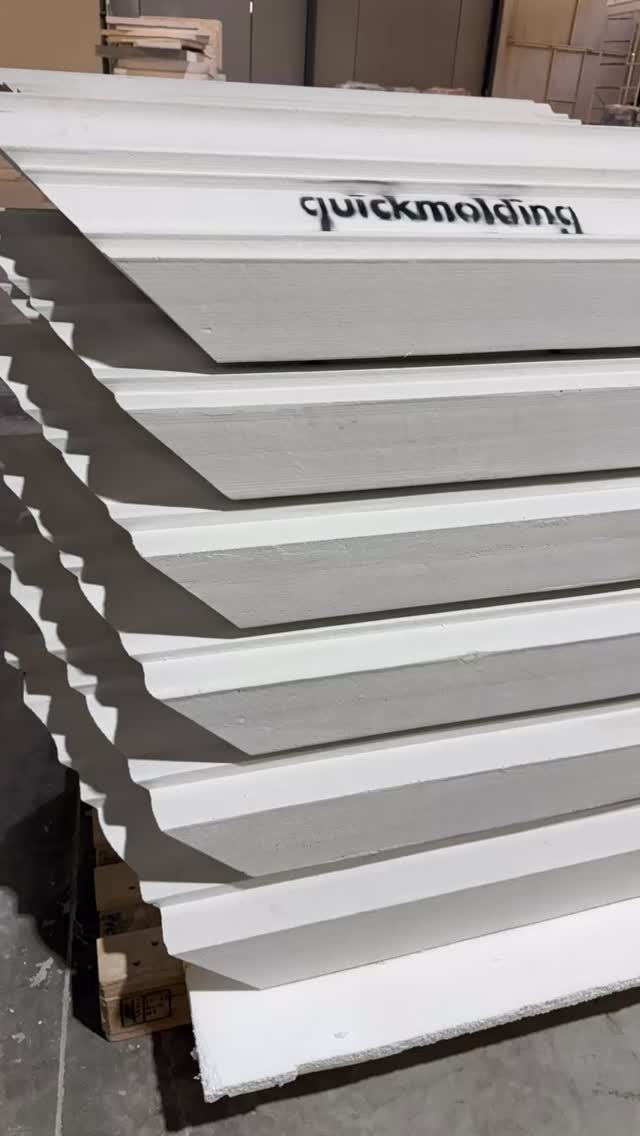 Molduras a medida con corte a medida … quîckmôlding #moldura #arquitectura #prefabricado #diseño