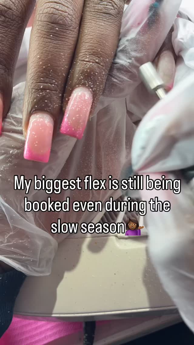 And that’s on having loyal clients 💅🏾
.
.
#nailcontent #nailhumor #nailtechlife #relatable #salonlife #nailtech #smallbusinessowners #blackownedbusiness #womeninbusiness