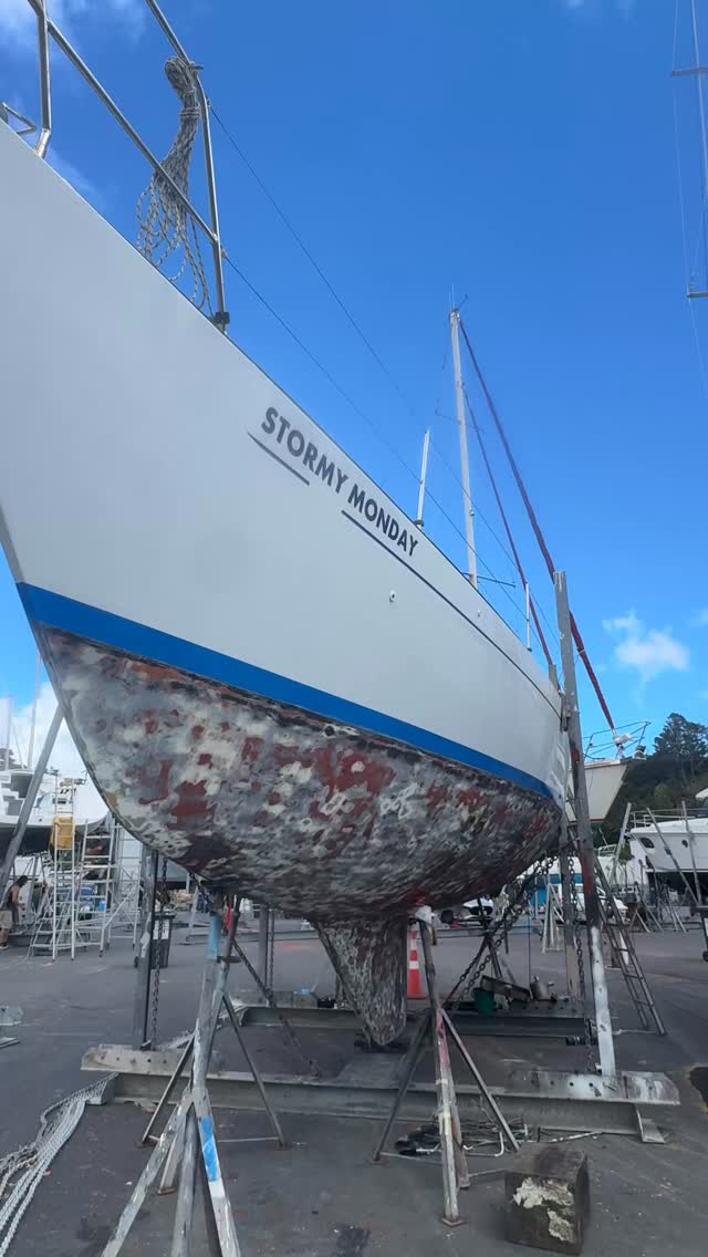 One of our current projects in the yard… Wait until you see this one at the end 🕰️ #totalyachtcare #bayofislandsnz #workinprogress #yachtlife #boatcare