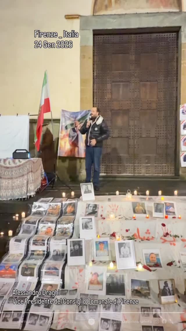 Ieri si è svolta a Firenze una manifestazione organizzata dall’Associazione Anahita insieme agli iraniani residenti a Firenze, a sostegno della Rivoluzione del popolo iraniano e in omaggio a coloro che hanno perso la vita in questo percorso di lotta per la libertà. Era presente anche Alessandro Draghi, Vice Presidente del Consiglio Comunale di Firenze.
All’inizio dell’evento, Alessandro Draghi ha preso la parola, esprimendo la sua vicinanza al popolo iraniano e il valore della solidarietà internazionale nella difesa dei diritti umani e della libertà.
@draghi.alessandro
📍 Firenze_24Gen2026
🕊️ Memoria, giustizia e libertà per l’Iran.
#rivoluzioneiran2026 #firenze