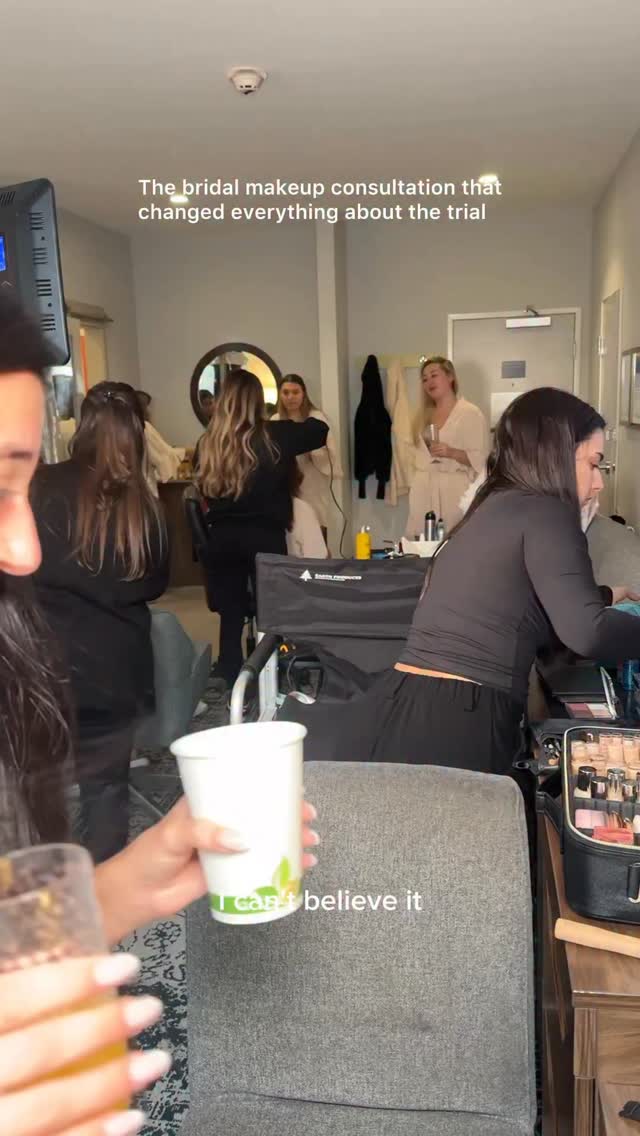 A tale as old as time! Natural requested at the trial ➡️ glam requested on the wedding day.
If you’ve gone to your trial appointment and asked for light and natural, then realized it wasn’t the results you were looking for, join the party! Here’s your reminder that you may need to ask for a lot more than you may think.
And a quick wedding morning chat is sometimes all it takes 🪄💫
LINK IN BIO FOR ALL BRIDAL INQUIRIES & SPECIAL EVENT APPOINTMENTS
#longislandmakeupartist #longislandbride #longislandbridalmakeupartist #longislandmakeupandhair #weddingday #newyorkmakeupartist #bridalmakeup #weddingideas #makeupideas #bride #weddingtips #makeuptips #weddinginspo #makeupinspo #destinationmakeupartist #northforklongisland #montauk #montaukmakeupartist #makeuptutorial #bronzeymakeup #naturalmakeup #glowymakeup #larkfieldmanor
Long Island Makeup Artist Long Island Wedding Makeup Long Island Bridal Makeup
New York Bride to be