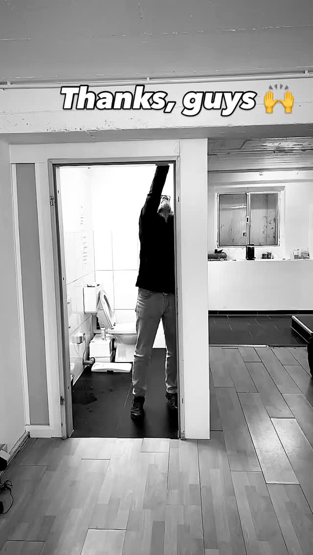 Weiter geht’s 😁 oben Prüfung, unten Abriss 🔨🥋🔨🥋🔨🥋 @inantunc77 @hormoz_66 @gracie_jiujitsu_dus #verein #düsseldorf #family #friends #derendorf