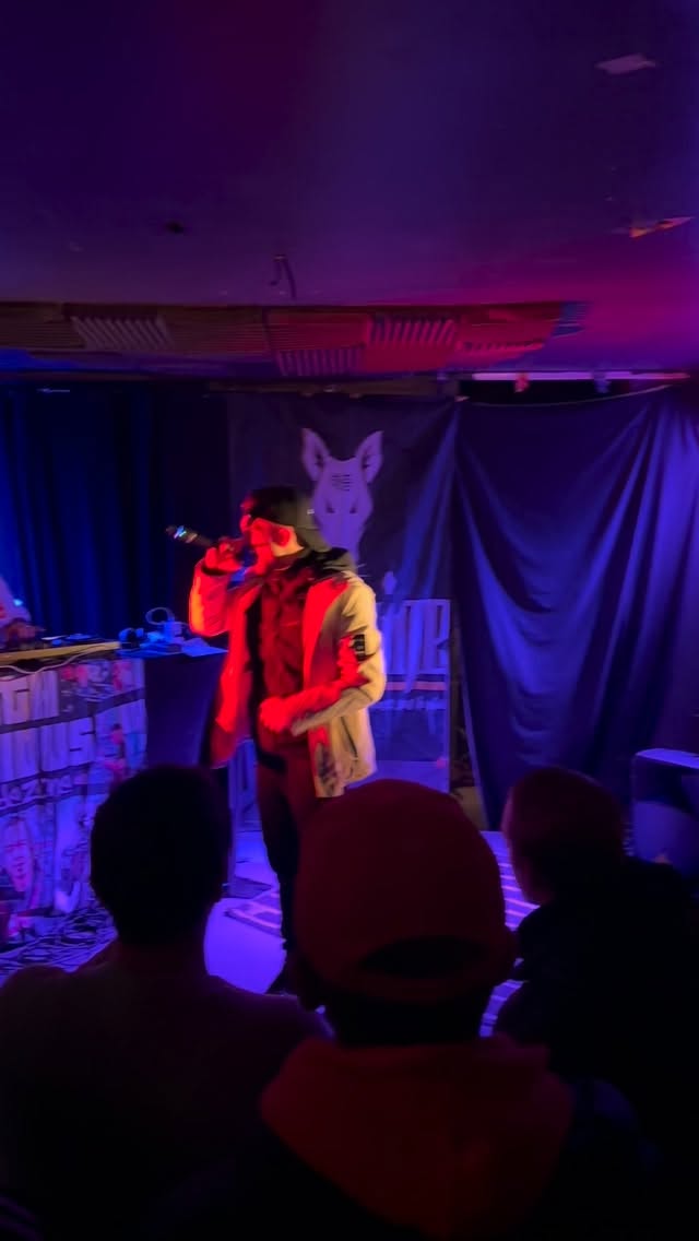 Performances live de @lebast_ au #verminesquad4 #rap #marseille