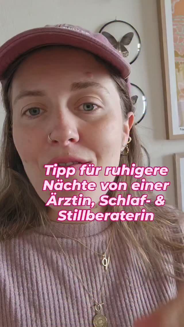 Den Tipp kann man super easy einfach mal ausprobieren, wenn man keine größere Veränderungen anstreben möchte :)
In einigen Fällen sind Eltern wirklich überrascht, dass das Kind viel ruhiger schläft - manchmal klappt es aber natürlich auch nicht ✌️