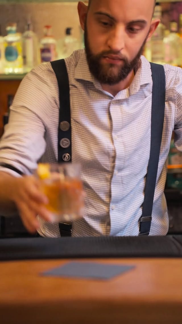 Let the good times flow! Get two cocktails for just €15, every Sunday to Wednesday, 3 PM - 7 PM. It’s the perfect excuse to catch up with a friend, or just treat yourself twice😉
#FadeStreetSocial #cocktailbardublin #CocktailHour #DublinDrinks #restaurantdublin