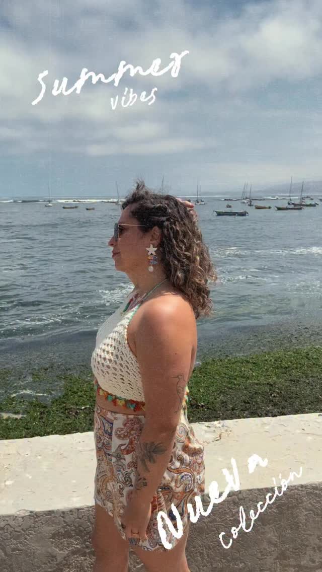 Modo Summer Vibes activado 🐚✨
Inspiración marina, colores vibrantes y piezas pintadas a mano.
Aros y collares livianos, llenos de detalles y energía veraniega.
Disponibles en pocas unidades, exclusivos, para quienes aman el color, el mar y lo hecho con intención 💛
📩 Compra por DM
🌐 mañana se lanza la colección y estarán disponibles en la web
