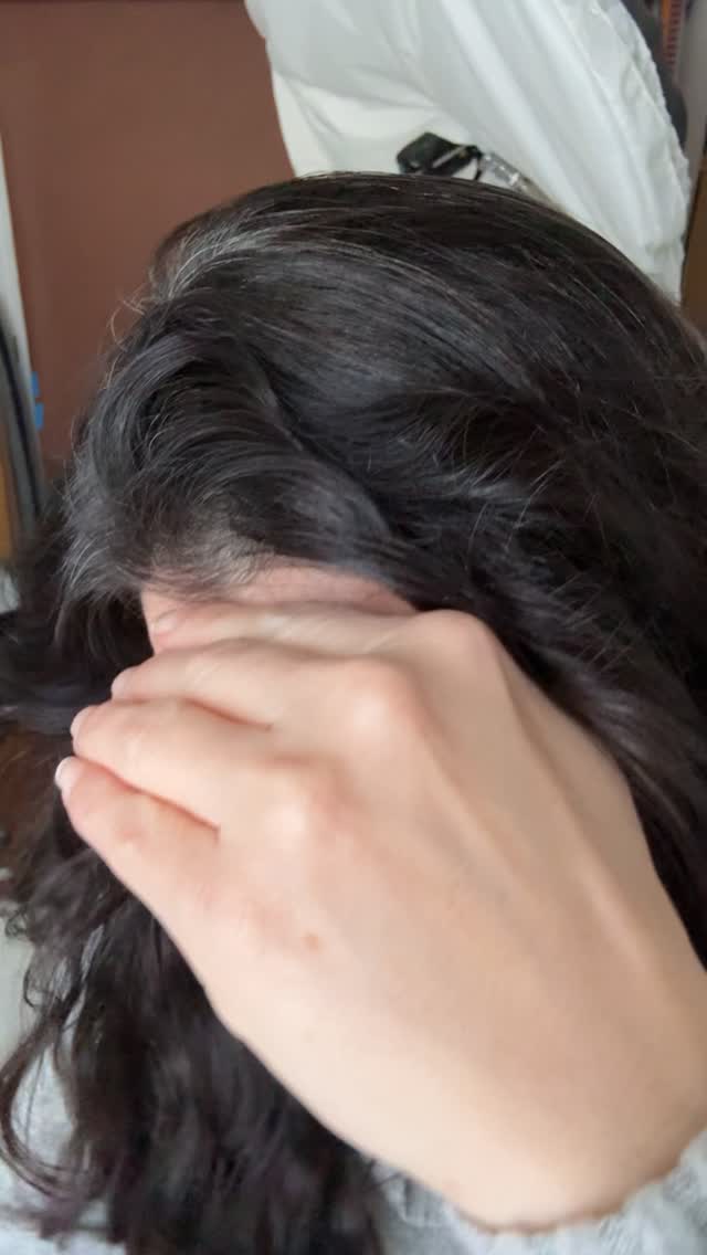 Music therapy does help🫣🤭-try it & see how uplifting it is!!! Definitely what I needed today🥳🎶🙏🏻 When depressed and anxious do what I did-you can’t escape it, specially when Latin music come on-it’s contagious & so fun!!!
Thank you to all the artists out there using the gift God gave them to make others joyful like me☺️
What are you dancing to???
#illinoisphotographer #aurorailmaternityphotographer #montgomeryilnewbornphotographer #chicagoilbabyphotographer