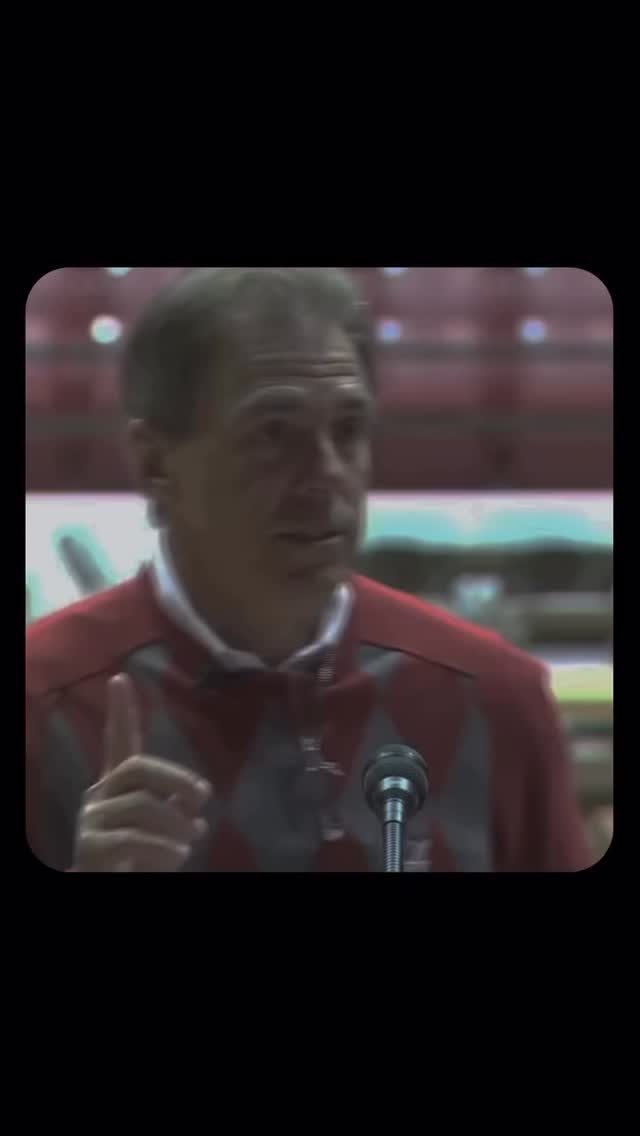 đšCHARACTERđš
#NickSaban is one of the greatest coaches to ever do it. He looks for athletes who focus on âwho they areâ more than âwhat they doâ.
Sports are a mirror into your own life. If you react and blame teammates all the time, thatâs showcasing the person you are in high pressure situations.
Use your sport to become a better person. Thatâs the best way to have a healthy relationship with your sport.
Follow @findjoeflow for more mental game tips đ§
⢠⢠â˘
from @refinedmoney
#athletes #athletesofinstagram #athletelife #alabamafootball