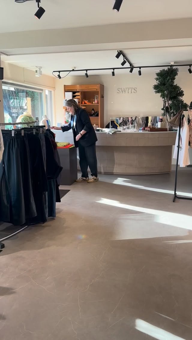 💕💕| veel nieuwe collectie binnen ! Vandaag open 10:00 - 17:00 uur ☀️