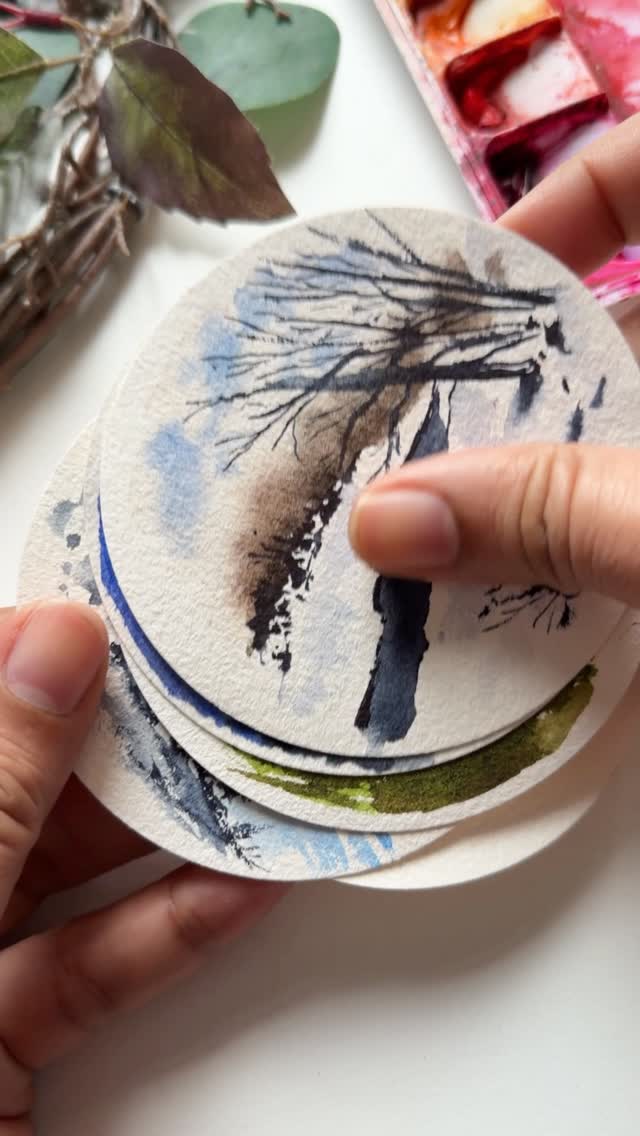 A mini watercolor snowscape ... and yes I have dreamt about this day. For someone who came from a tropical city, snow was a distant dream. Now with another major snowstorm happening this weekend, I think I manifested a little too much😂 I hope you like this one! Stay warm and safe friends❤️✨
.
.
.
.
.
#watercolorpainting #watercolorlandscape #landscapepaintings #watercolor #minipaintings