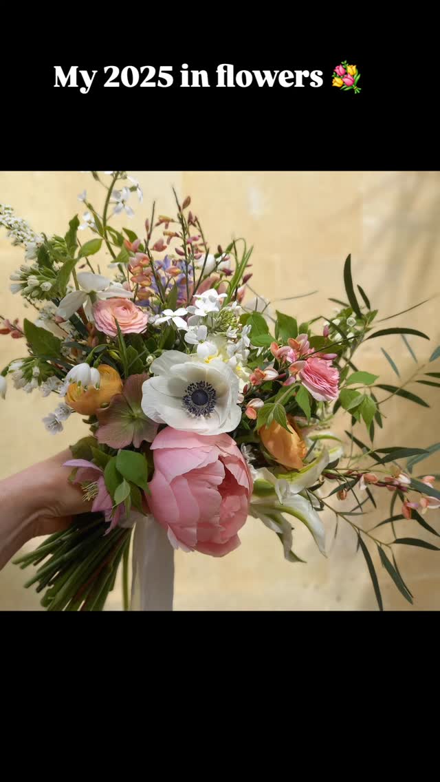 I've spent part of today looking back over the past year and what a flower filled one 2025 was! So much colour, variety and texture moving through the seasons.
Thank you to all my wonderful clients and customers for your support and trust in me and wishing you all a very happy and healthy year ahead!
If you're thinking about a future event and want to chat about your requirements feel free to drop me a DM - my diary is open 🌿
Hope you enjoy the highlights!
#carshaltonbeeches
#carshalton
#surreyflorist
#surreyweddingflowers