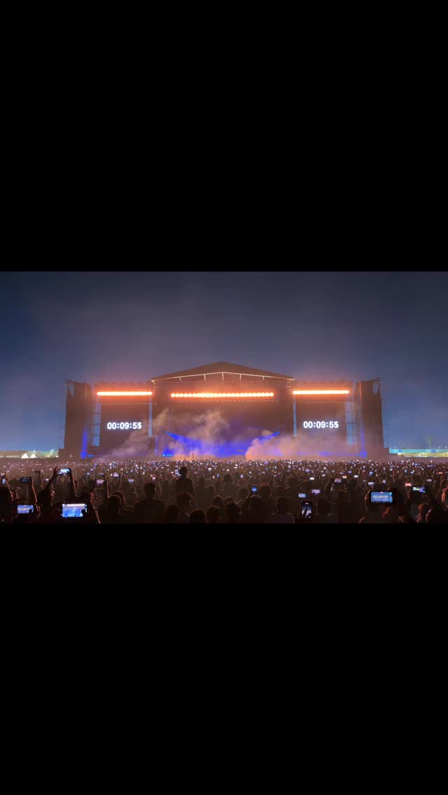 LINKIN FUKIN PARK FINALLY IN INDIA !!!!! 🇮🇳
@linkinpark @bookmyshow.live @bookmyshowin LINKIN FUKIN PARK FINALLY IN INDIA !!!!! 🇮🇳
@linkinpark @bookmyshow.live @bookmyshowin