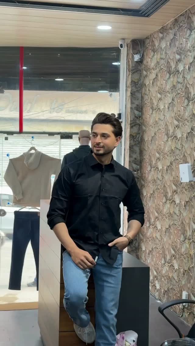 Timeless. Sharp. Effortless.
A classic black formal shirt that works for every occasion.
Upgrade your everyday formal wear with Frankwil.
Shop in-store or online.
📍 30-B, Char Khamba Road, Model Town, Ludhiana
🛒 www.frankwil.com
#frankwil #blackshirt #formalwear #menswearindia #ludhianashopping