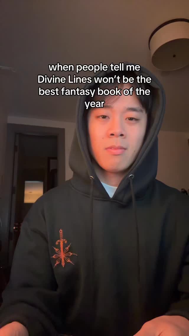 Believe me G.N. Divine Lines is really that good 🫣
#divinelines #book #fantasy #medieval