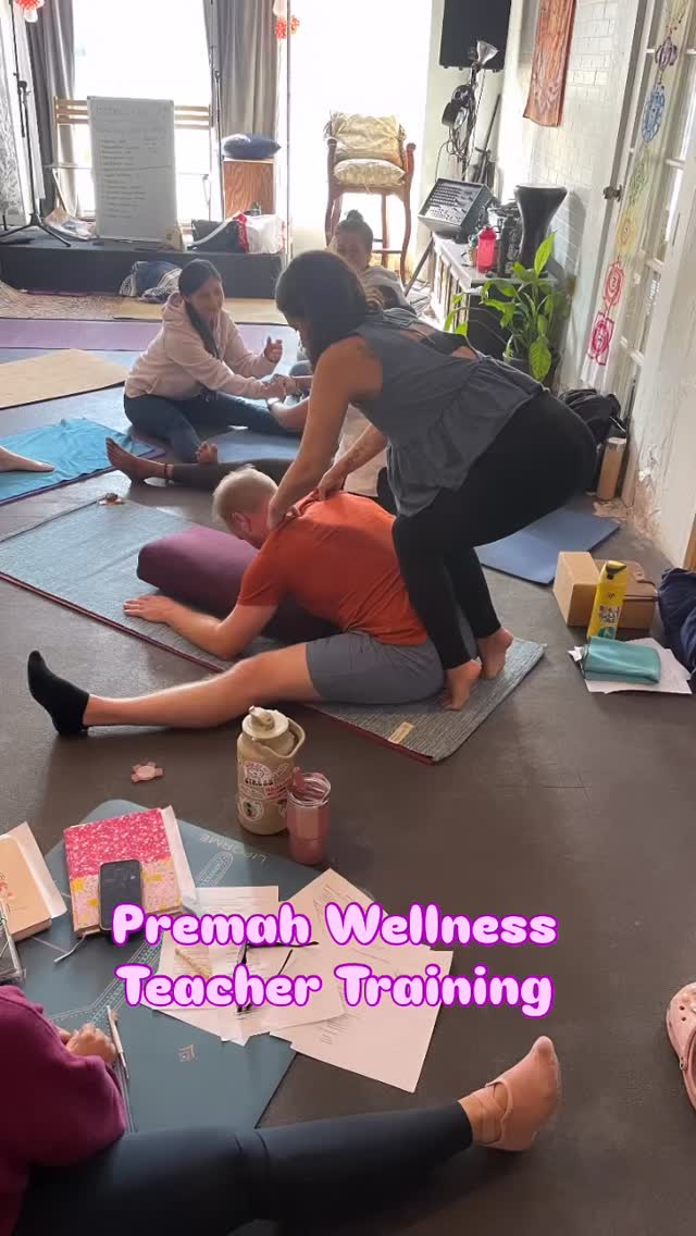 Our trainings are long, detailed and built for self improvement because we believe that the best teachers are the ones who embody the knowledge.
We love watching them grow through all the beautiful ancient teachings of yoga and the modern scientific discoveries.
We offer full support along the way and a real community for life.
Premah means love. And we mean it too 💞
#yogateachertraining #Yogateacher #yogaschool #weekendvibes #gratitude