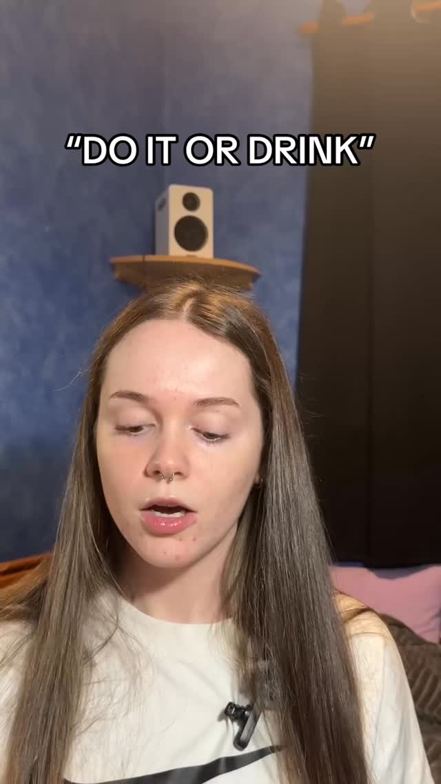 Now these are some insane questions😂
Have you tried Brutal Hangover yet?👀
#berserkgames #reels #partygame #drinkinggame #doitordrink