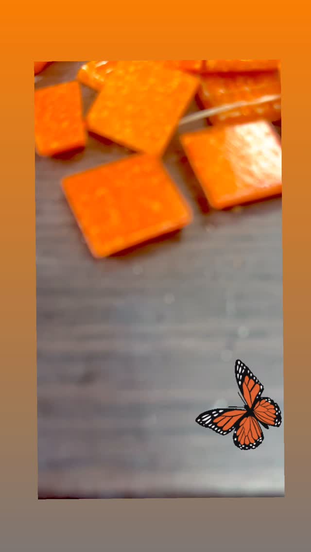 So excited to share this Monarch Butterfly for my backyard. This beauty is 22 x 24 inches. Made with stained glass, glass gems, beads, ball chain and apoxie sculpt.
If you would like to learn the techniques to make your own, I’m having a DIY Outdoor Substrate workshop end of February! See my website in bio for registration details. See you soon.💕
#mosaicos #guildofcharlotteartists #mosaicosdecorativos #mosaicosartesanales #mosaicsbymima #mosaiclife #charlotteartists #mosaicworkshops #mosaicclass #mosaicoshidraulicos #mosaicosdecorativos #mosaicosyarte #guildofcharlotteartists #arttherapylife #artteachersofinstagram #mosaicteacher #lovemyjob #bosslady #smallbusinesssupport #smalllatinabusinesses #shoplocalartists
#minthillevents
#mosaicworkshops #artsy