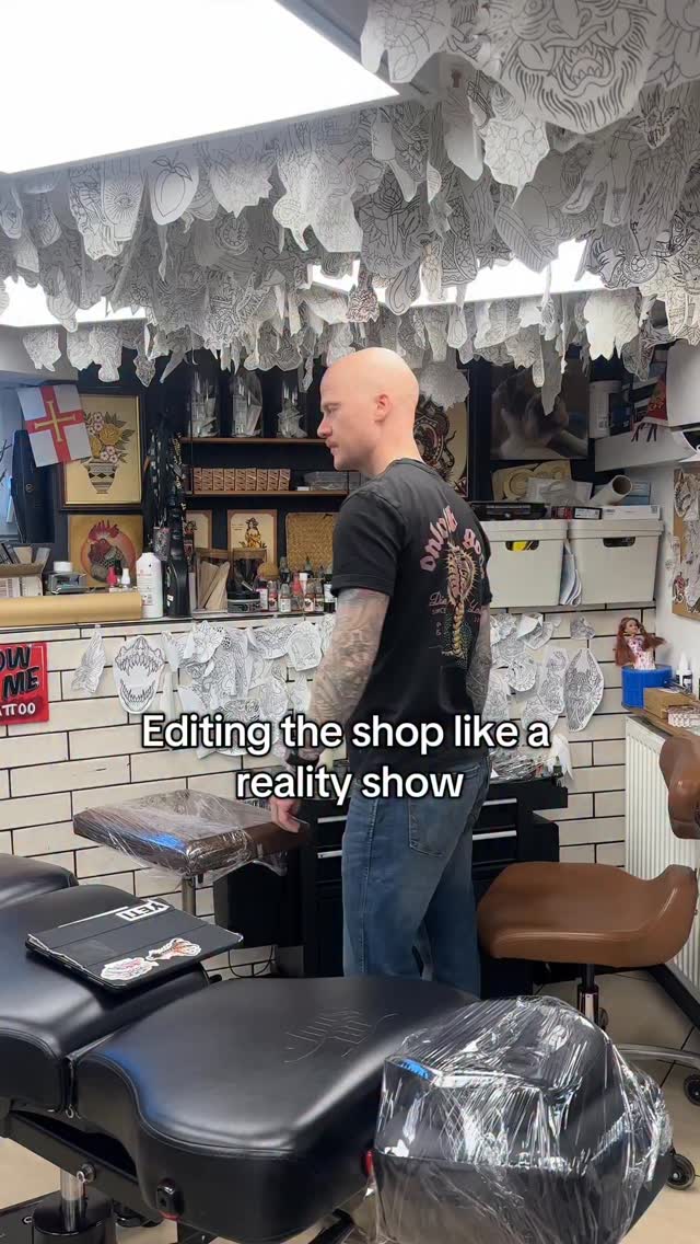 Ep 1 - where’s Mollie?
Jokes she’s fine…. We think?
Walk-ins welcome ✌️
#tattoostudio #piercing #realitytv #realitytvshow #london