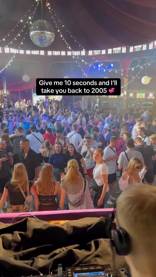 Still in love with the music of the good old days ❤️