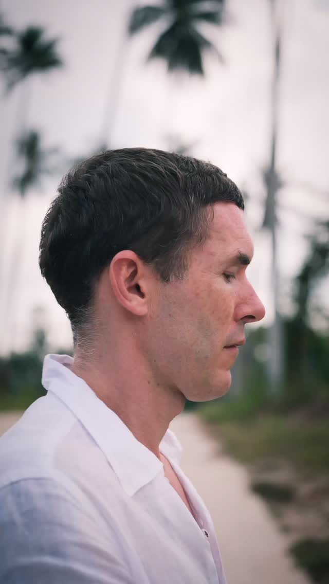 CEO on a Tropical Island
It’s part of the job, driving around from meeting to meeting
Meet Kosta, the founder of Vikasa
Located on Koh Samui, Thailand