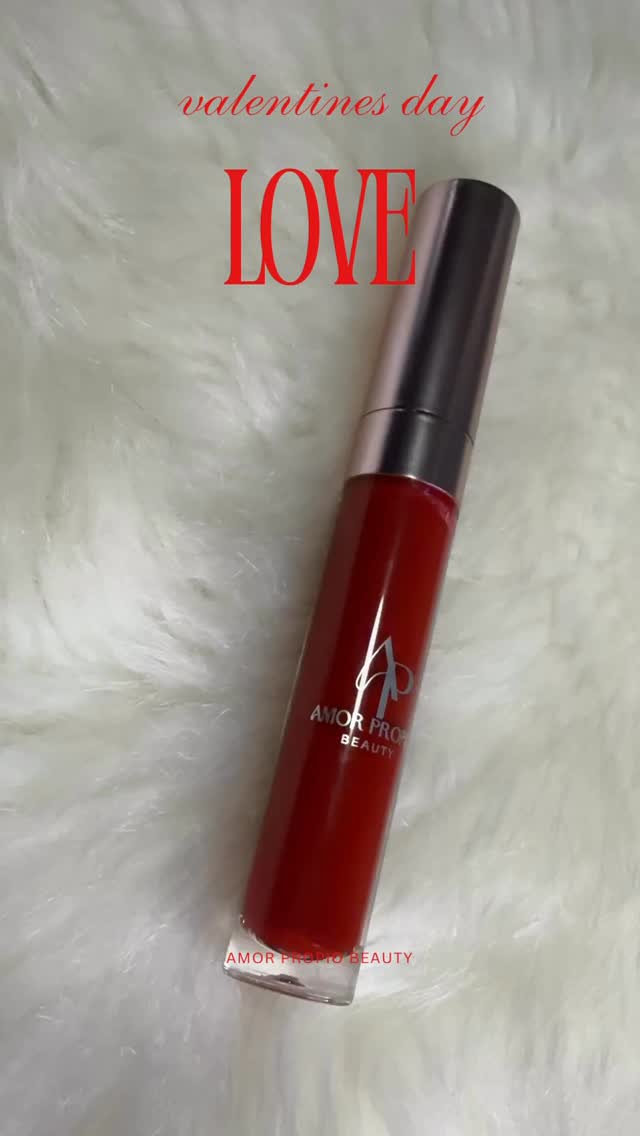Segura Matte Liquid Lipstick by Amor Propio Beauty. 💋#amorpropiobeauty #redlips #matteliquidlipstick