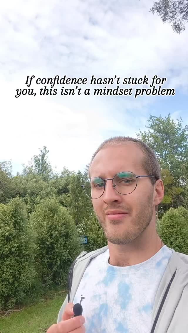 If confidence feels on-and-off, or you’re tired of forcing habits that don’t stick, you’re not alone.
For most people, this isn’t a motivation issue — it’s a nervous system that’s been under stress for too long.
The BodySet Programme is a 5-session, body-based approach, that helps you feel more grounded, regulated, and comfortable in yourself, so confidence can grow naturally.
This isn’t about fixing yourself.
It’s about creating safety to be yourself again.
Follow along and DM me BODYSET if this sounds like you