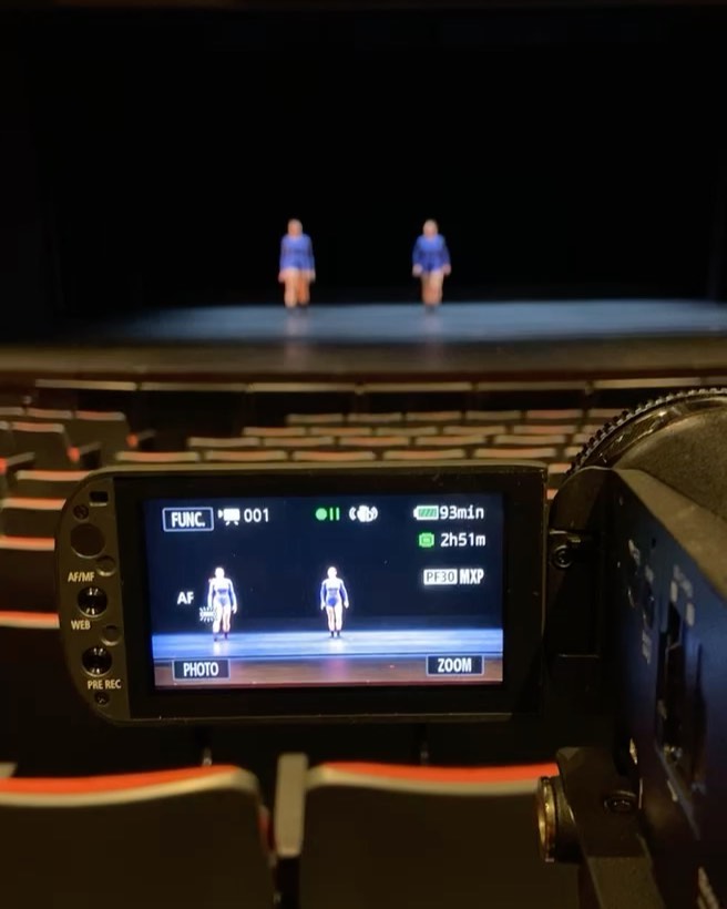 Although almost all of my energy this semester is focused on my capstone, I found a little extra creative inspo to create this new piece, âPoint A to Point Bâ to show at the ACDA adjudication concert. This yearâs conference was held at Slippery Rock University where I traveled with faculty and students from Mercyhurst and was able to take a huge variety of classes, perform, and watch this piece come to life onstage. Hearing choreographic feedback from the incredible adjudicators was such a valuable experience as an undergrad and I learned so much from attending this conference both this year and back in 2020. Full video of this work coming soon, and as always I owe it all to the wonderful people I get to collaborate with đđ