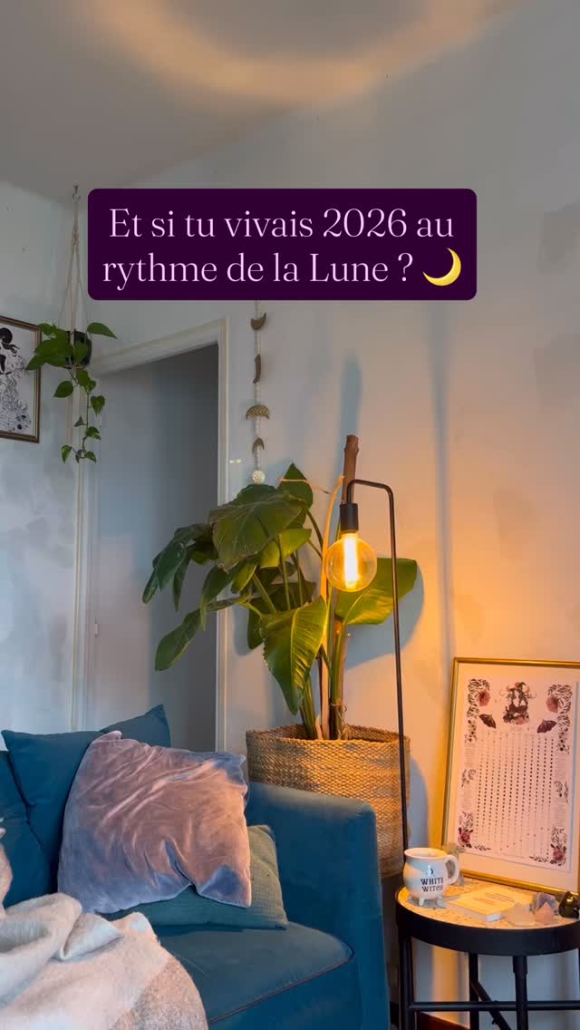 🌙 Et si cette année tu vivais au rythme de la lune plutôt que de celui qu’on tente de nous imposer ?
J’ai créé ce calendrier lunaire pour celles·eux qui veulent ralentir, se reconnecter à soi-même et s’écouter.
La lune te guide vers quand agir, quand te reposer, quand rayonner 🌒🌓🌔🌕🌖🌗🌘🌑
Ce calendrier c’est un rendez-vous avec toi-même.
⚠️ disponible jusqu’au 31 janvier seulement.
Après, il disparaît 🌑
🌙 Lien dans la bio ou www.fleure-bleue.com
#calendrierlunaire #sorciere #moon #lune #cyclelunaire