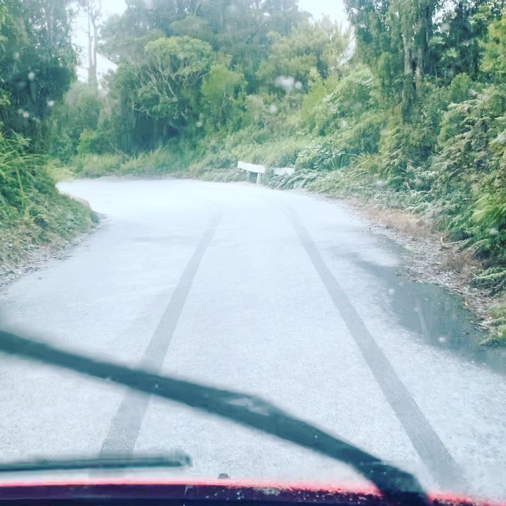 Where the mountain meets the sea! Winter days in Taranaki. ❄️☀
