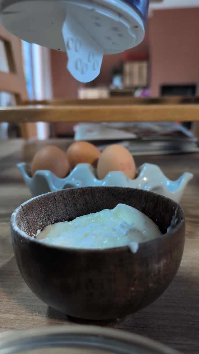 Quand je vous dis en consultation une cuillère de sucre dans les yaourts... La cuillère à la maison ! 😂
#humour #dieteticiennelyon #nutritionniste #equilibrealimentaire