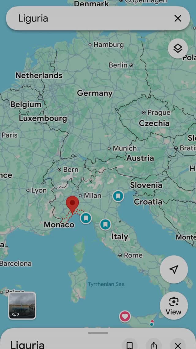 Cinque Terre is best enjoyed slowly.
One base = less luggage, less stress, more time to explore.
Save this for your Italy trip 🇮🇹
#cinqueterre #liguria #slowtravel #italycoast