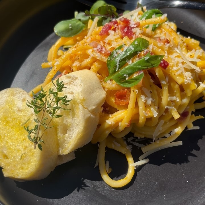 Pumpkin Carbonara, anyone? Perfecting this recipe through the weekend so we’re ready for our private chef coursing next week. #cheflife #privatechef
