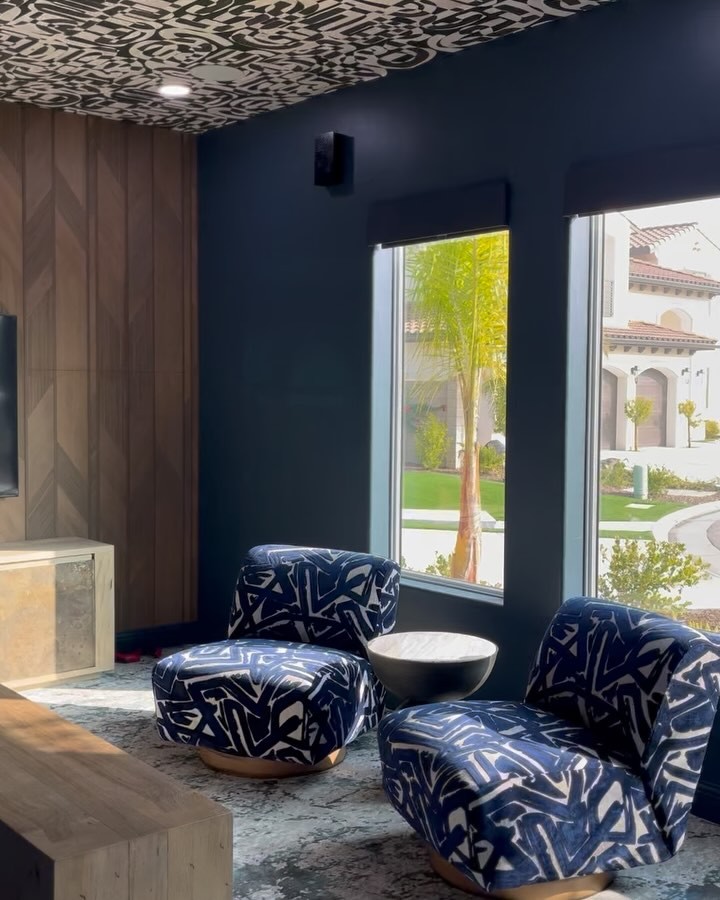 Don’t be afraid to be yourself! This room is a great example of how we help our clients combine their interests such as a favorite color (blue) and a hobby (gaming) to create unique space. We are in LOVE with the custom swivel chairs!😍