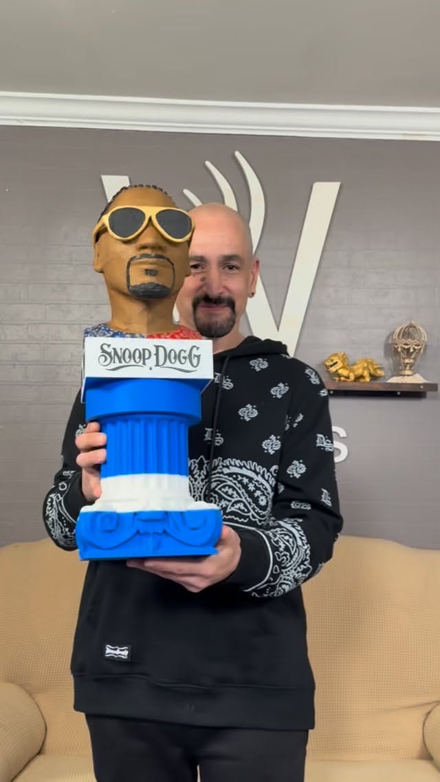 Showcasing true smokable art mastery with Snoop Dogg vibes
