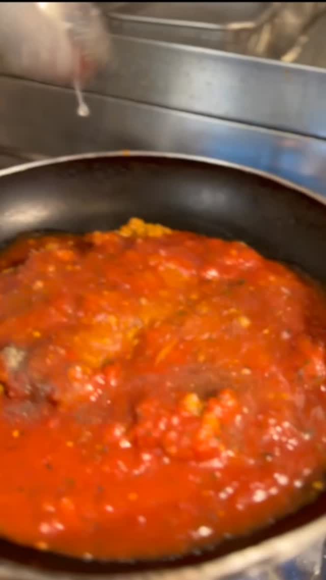 Bolognese!
•
•
•
#pasta #bolognese #italianfood #foodie #etienpizzabar #psychiko #voula