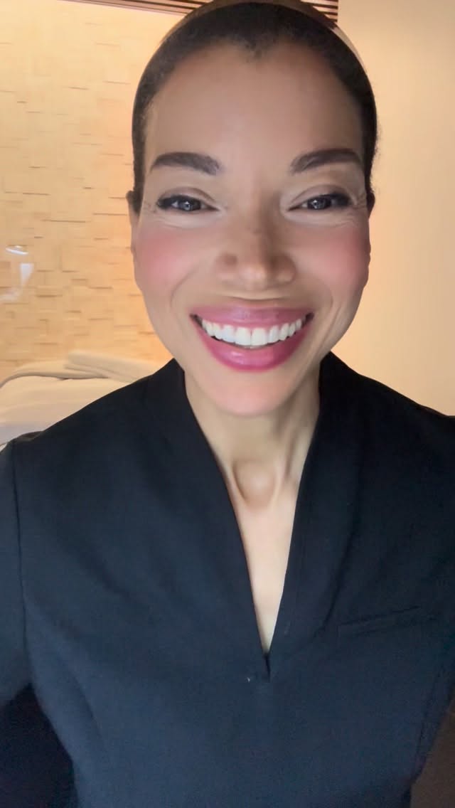 Details matter.
Preparation. Touch. Renewal.
The Black Diamond Facial.
@111skin @theplazahotel #imageconsultant