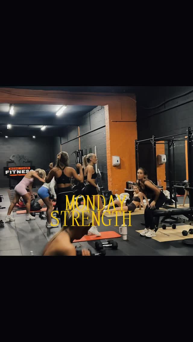 MONDAY STRENGTH💪
Another great night smashed with a group of grafters!!