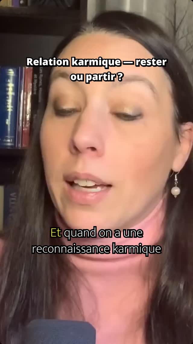 cette reconnaissance immédiate, ce choc karmique avec quelqu’un.
Tu le sens au plus profond : « Je te connais depuis toujours. »
Mais la vraie question n’est pas « Qui étais-tu pour moi dans une autre vie ? »
C’est : « Qui suis-je aujourd’hui ? »
En quoi ce lien, ce souvenir, cette rencontre vient-il me parler de moi ?
Qu’est-ce qu’il réveille en moi ?
Et surtout : comment puis-je utiliser cette connexion pour m’élever, m’éveiller, avancer ?
Parce que parfois, ce lien karmique si puissant dans le présent…
ne dure qu’une semaine.
Ou même trois jours.
Juste le temps d’une prise de conscience.
D’une guérison. D’un déclic.
Inutile de s’acharner à construire une relation par loyauté à un passé qu’on ne connaît qu’à moitié.
Écoute ton cœur, oui.
Mais garde ton cerveau allumé.
Cette vie-ci est TA vie.
Les vies passées influencent tes choix, tes ressentis, tes prises de conscience…
Mais elles ne dictent pas forcément une suite ici et maintenant. 🌟
Une rencontre karmique n’est pas toujours une promesse d’éternité.
C’est souvent un cadeau pour grandir.
As-tu déjà vécu une connexion intense qui n’a duré que le temps d’un enseignement ? Comment ça t’a aidé à avancer ? Partage ton expérience ci-dessous ! 👇
Retrouvez ma masterclass sur Gaia (Lien en bio)
https://www.gaia.com/fr/series/masterclass-les-archives-akashiques?utm_source=ambassador&__oid=471&affid=2817
#gaiafrance #gaiafrançais #Karma #LiensKarmiques #ReconnaissanceDAme #Reincarnation #Spiritualite #EveilSpirituel #CroissancePersonnelle #AmesSoeurs #ViesPasses #PriseDeConscience #EcouterSonCoeur #GuérisonKarmique #ViePresente #ElevationDAme #DeveloppementPersonnel