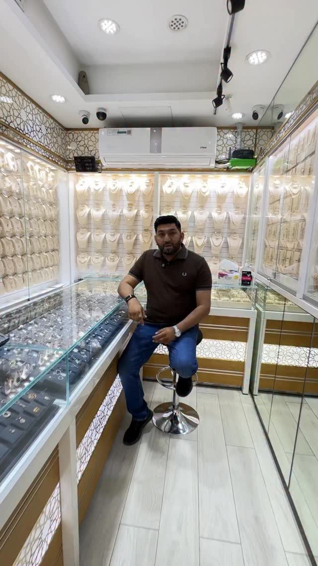 3 situations you require Diamond jewelry!🔥
-
@diajewelsdubai
Looking for the perfect diamond jewelry? 💎
Dia Jewels is your one-stop store at Gold & Diamond Park for everything from engagement rings to everyday sparkle. Come visit us!
-
-
#diajewelsdubai #jewelry #dubai #diamonds #labgrowndiamonds
( Diamond jewelry in Dubai, Gold and diamond park, engagement rings, labgrown diamond jewelry)