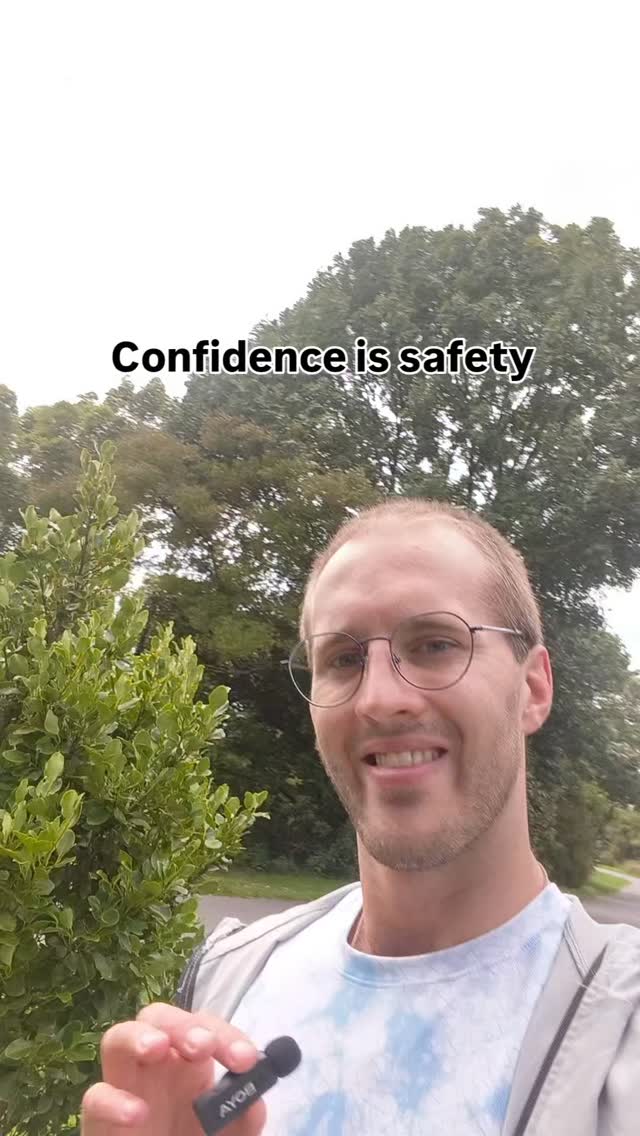 When our body is in danger, the first thing we seek is safety and stability.
It's not concerned with appearing confident, centered or 'cool'.
If you want to come across as confident, first ask yourself if you are feeling safe.