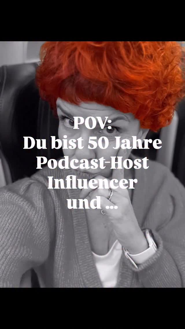_Anzeige_
Man krnnt mich . Man sieht mich gleich, denn ich bin „die Große mit den roten Locken!“
Dass diese so ein leuchtendes Markenzeichen sind, verdanke ich den Healing Herbs, von @noelie.organicbeauty
NOELIE ist nicht nur eine natürliche Alternative, sondern echte High Performance: 100 % natürlich, vegan & made in Germany.
Ich hab den Farbton “Spicy Ginger” gewählt. Die Auswahl - auch für grey hair refresh - ist riesig!
Warum ich auf NOELIE schwöre? Viele herkömmliche, synthetische Haarfarben enthalten hormonell wirksame Chemikalien, die können Allergien auslösen oder die Kopfhaut reizen - besonders in sensiblen Lebensphasen wie den Wechseljahren. NOELIE zeigt, dass es auch anders geht: Natürlich, sicher und wirksam.
✨ Was NOELIE so besonders macht:
✅ Frei von toxischen Zusätzen, Silikonen, Mikroplastik & Co.
✅ Mit bio-zertifizierten Heilkräutern & Superfoods,quasi ein grüner Smoothie für dein Haar
✅ Patentiertes liposomales Transportsystem bringt die Wirkstoffe tief ins Haar
✅ Wirkt nicht austrocknend, sondern aufbauend und regenerierend - sie färben dein Haar gesund
✅ 100 % natürlich & vegan
✅ Aus kontrolliert biologischem Anbau
✅ Made in Germany & dermatologisch geprüft
✅ Auch für Allergiker, Schwangere, Stillende & Jugendliche geeignet
✅ Nachhaltig produziert & fair entlang der gesamten Lieferkette
Ich liebe Farbbrillanz, gepflegtes Haar & ein gutes Gefühl, ganz ohne Haarbruch oder Kopfhaut-Reizung. Je öfter du färbst, desto intensiver das Ergebnis. Auch graue Haare werden ideal abgedeckt.
Pro-Tipp: Bei individuellen Fragen - etwa zur passenden Farbwahl oder Einwirkzeit - steht dir das NOELIE-Team auch persönlich über WhatsApp zur Seite.
🧡🩷Mit dem Code MENOMIO erhältst du für 48 Stunden 10 % Rabatt auf das gesamte Sortiment (ausgenommen Sets).
👉 Welches Markenzeichen hast du?
